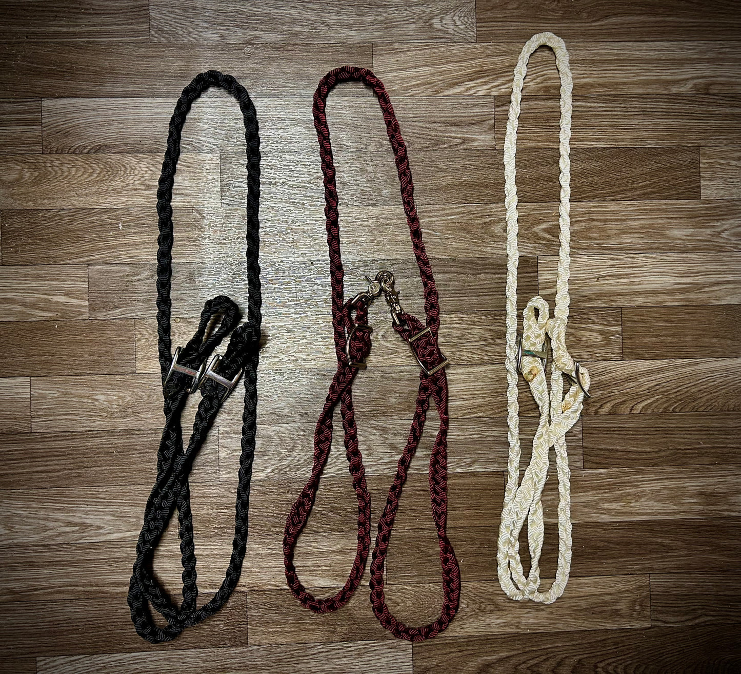 Mule tape round reins