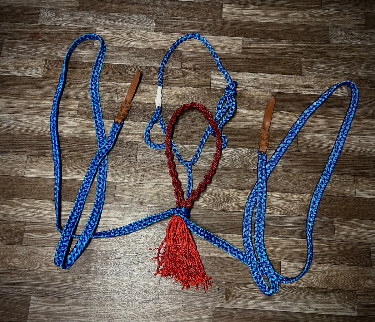 Blue with dark cherry braided nose
