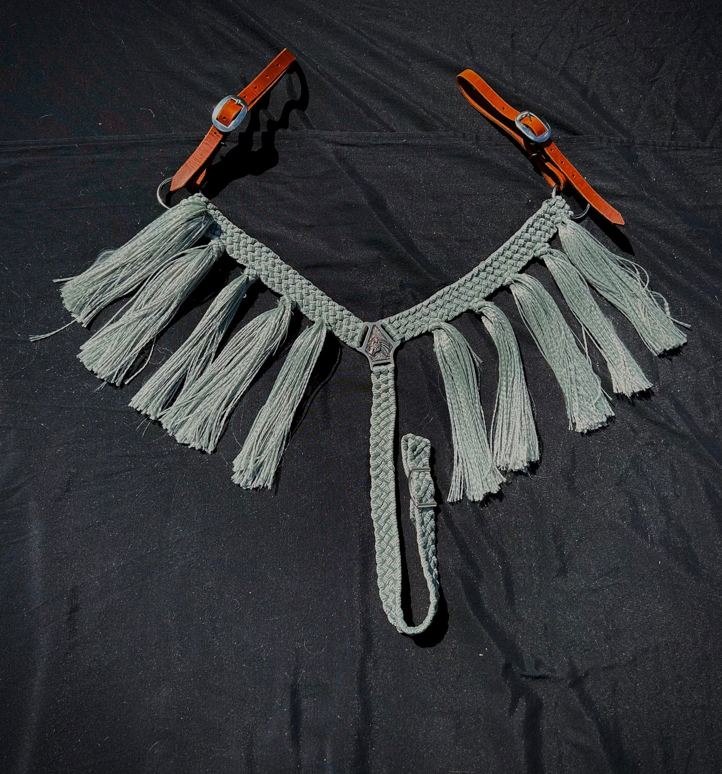 Gray Breast Collar